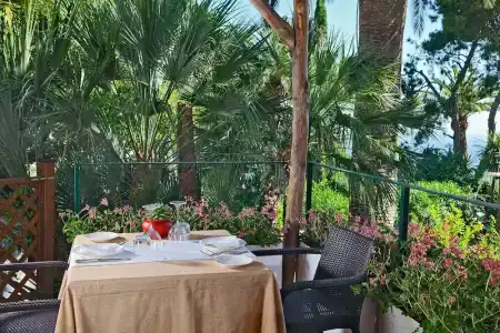 Della Piccola Marina - 40