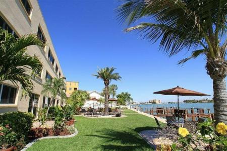 Westwinds Waterfront Resort - 14
