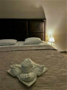 Barsuna Bar Boutique - 10