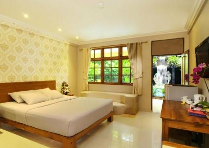 Green Garden - 13