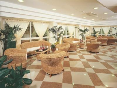 Continental & Residence - 48