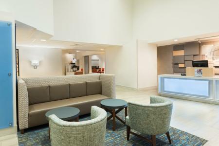 Holiday Inn Express & Suites NEAREST UNIVERSAL ORLANDO by IHG - 1
