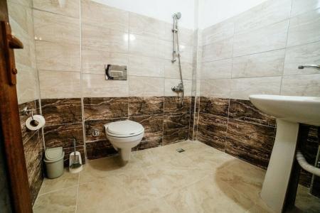 Eucalyptus Pension - 10