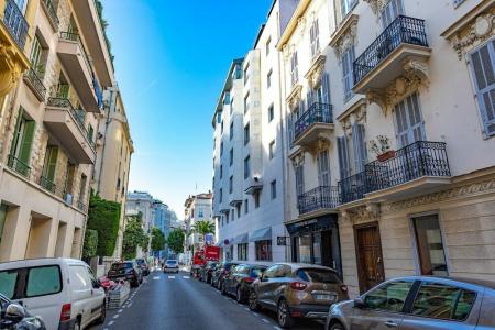 Goldstar Apartments & Suites - 7