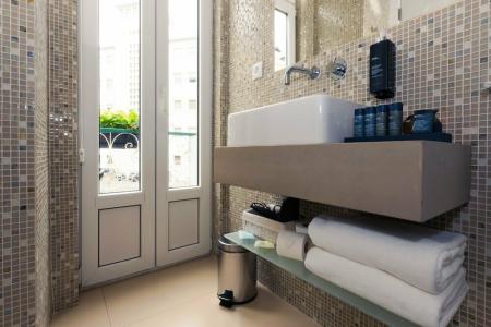 Omid Boutique - 27