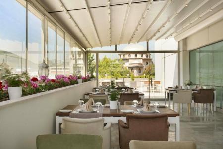 Ramada & Suites by Wyndham Izmir Kemalpasa - 8