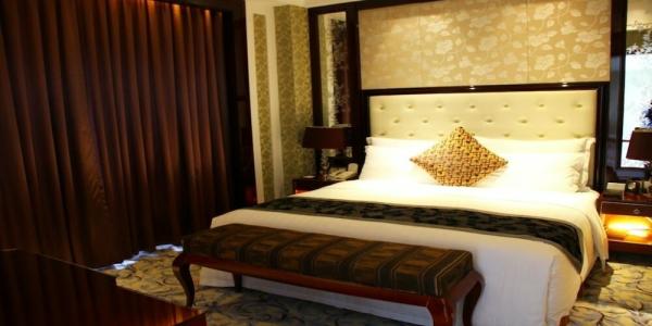 Wyndham Grand Plaza Royale Palace - 16
