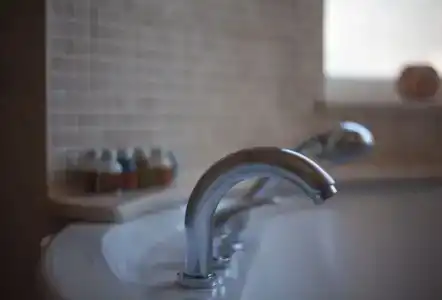 Mekvins Deniz Feneri Lighthouse - 38