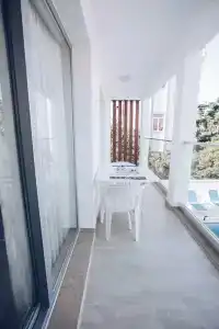 Princess Kinli Suites - 26