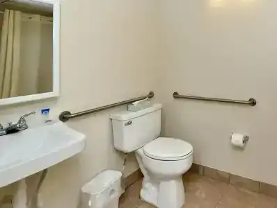 Americas Best Value Inn Bradenton Sarasota - 5