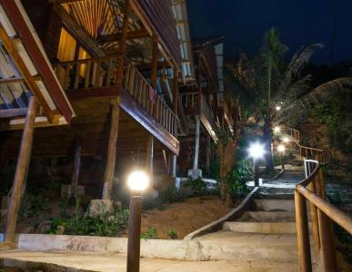 Happy Elephant Bungalows - 5