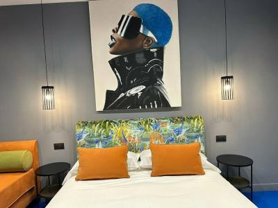 Sorrento Pool&Suites - 8