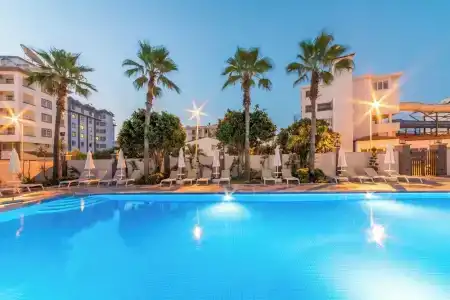 Motto Premium&Spa - 3