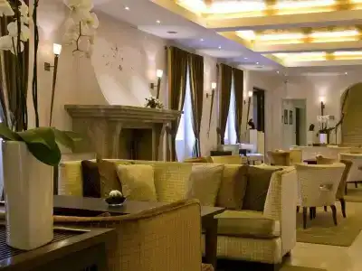 Mamaison le Regina Boutique - 39