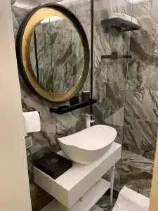 HISTORY Boutique & SPA - 28
