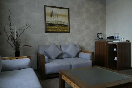 Golden Dragon ApartHotel - 5
