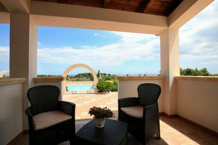 B&B Hibiscus - 4