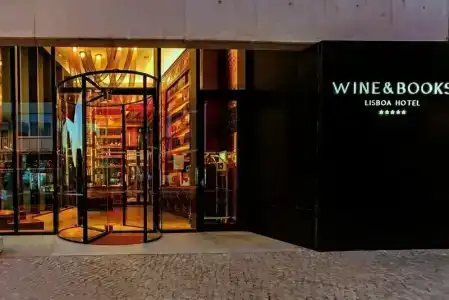 Wine & Books Lisboa - 1