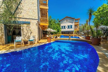 Elixir Boutique - 25