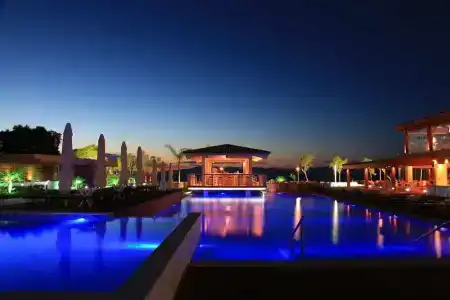 Villa Di Mare Seaside Suites - 29