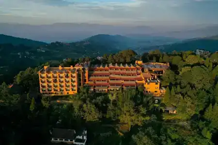 Club Himalaya, by Aces - 0