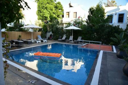 Manuela Boutique - 48