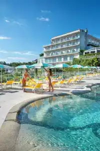 Hermitage Resort & Thermal Spa - 0