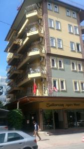 Sailorson Apart - 37