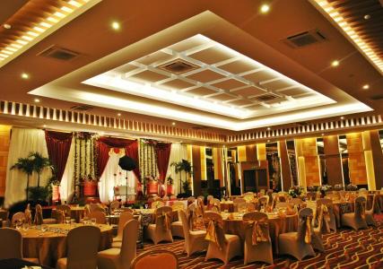 Grand Tjokro Yogyakarta - 8