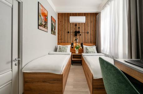 Mint on Tishinka - 20