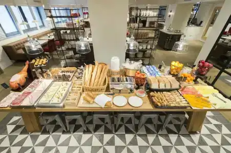 Barcelona Universal - 7