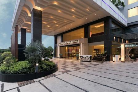 Crystal Sarovar Premiere Agra - 38