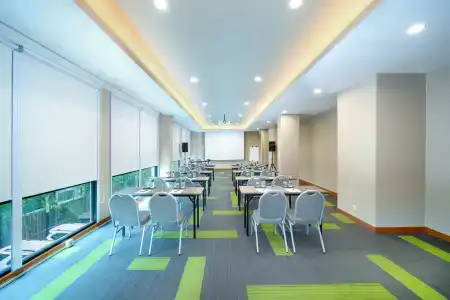 Holiday Inn Express Jakarta Menteng - 17