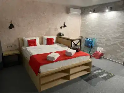 Na Mikhaylovskoy 9 - 99