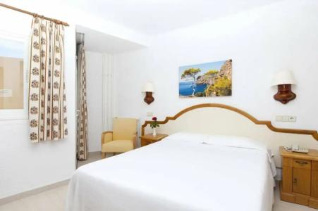 Valentin Reina Paguera - Adults Only - 59