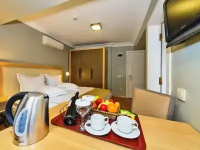 Agora Life - 61