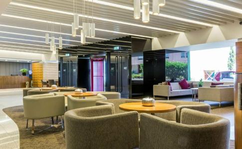Ramada by Wyndham Lisbon - 35