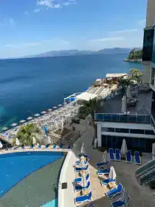 Charisma de Luxe - 70