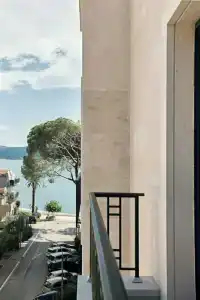 La Fleur Boutique - 12