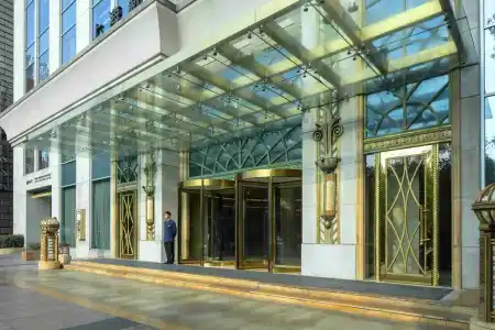 Radisson Blu Shanghai New World - 2