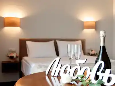 Stariy Dvorik on Orlovskaya - 10