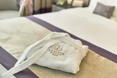 La Fleur Boutique - 13