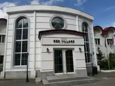 Red Village - 27