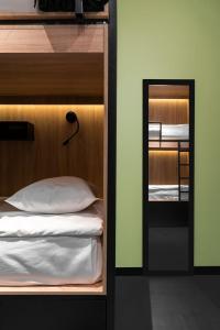 Globe Runner & Hostel Kyiv City Center - 48