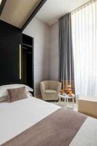 Dharma Luxury - 13