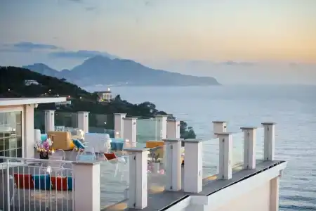 Villa Fiorella Art - 40
