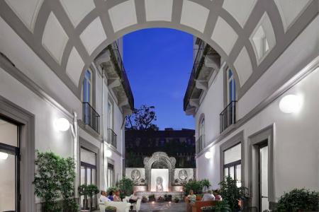 Piazza Bellini & Apartments - 3