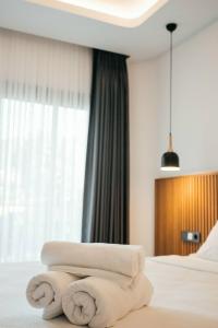 Vira Apart & Suits - 11