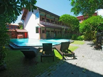 Pesona Beach Inn - 2