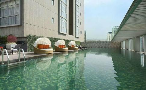 Ascott - 44